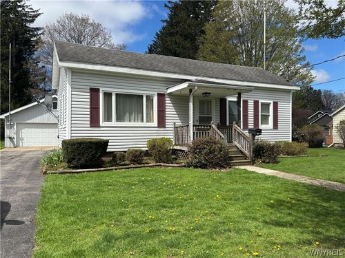 15 Clough Ave, Arcade, NY, 14009-1330 | Card Image