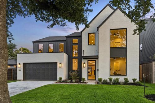 1643 Althea Dr, Houston, TX, 77018-5101 | Card Image
