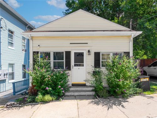 232 Transit St, Woonsocket, RI, 02895-5871 | Card Image