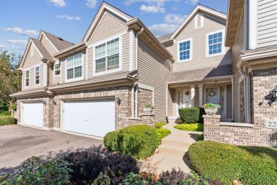 222 River Mist Court, Townhouse with 3 bedrooms, 3 bathrooms and 2 parking in Oswego IL | Image 1