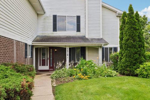 c-1610 Durham Ct, Darien, IL, 60561-5901 | Card Image