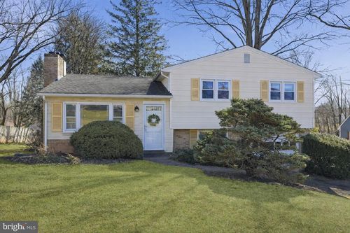 223 Orchard Rd, Perkasie, PA, 18944-2415 | Card Image