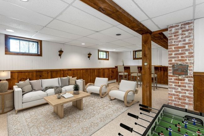 32 Farrington St, House other with 3 bedrooms, 2 bathrooms and 3 parking in Franklin MA | Image 27