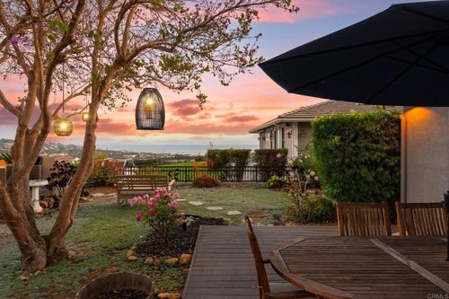 764 E Solana Cir, Solana Beach, CA, 92075-2356 | Card Image