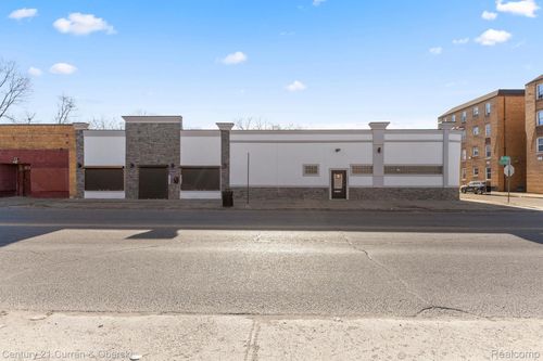3325 Puritan St, Detroit, MI, 48238-1458 | Card Image