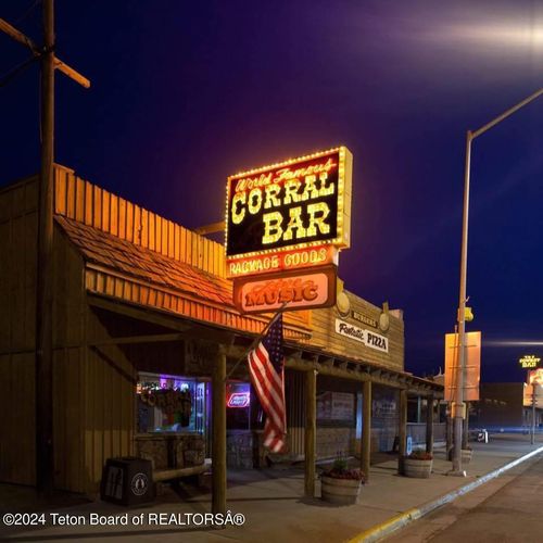 3036 W Pine St, Pinedale, WY, 82941 | Card Image