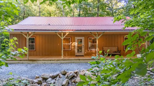 1827 Old Chilhowee Loop, Seymour, TN, 37865-3810 | Card Image