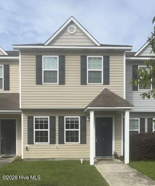 6-202 Lanieve Ct, Hubert, NC, 28539-3490 | Card Image