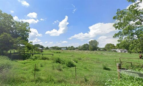 513 Byers Ave, Gentry, AR, 72734-8643 | Card Image