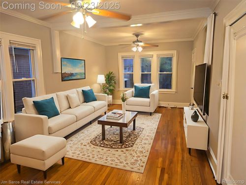 862 Nottingham 2s, Grosse Pointe, MI, 48230 | Card Image