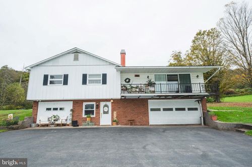 5690 Route 46, Smethport, PA, 16749-5034 | Card Image