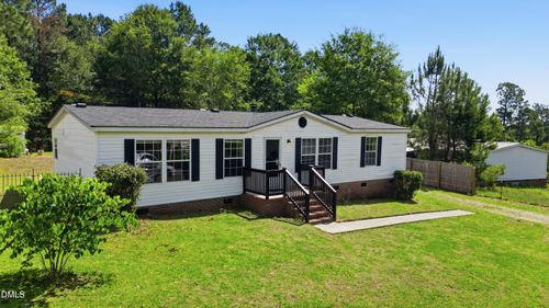 705 Winding Rdg, Sanford, NC, 27332-1111 | Card Image