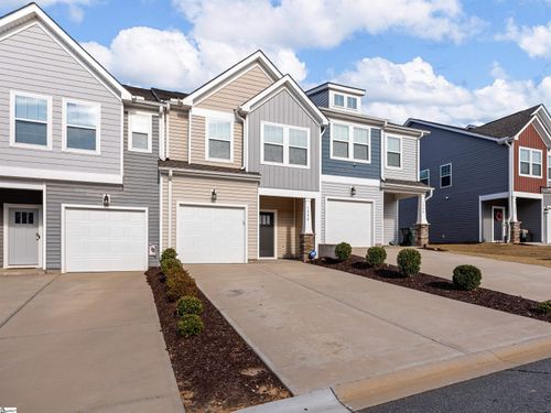 1550 Rivermeade Dr, Moore, SC, 29369-8013 | Card Image