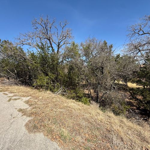 204 Mercury Dr, Horseshoe Bay, TX, 78657 | Card Image