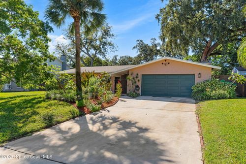 135 N Twin Lakes Rd, Cocoa, FL, 32926-8731 | Card Image