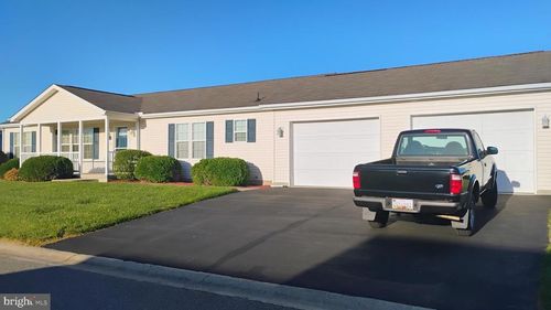 424-424 Moore Pl, DOVER, DE, 19901-1359 | Card Image