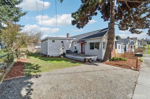 1110 S Bennett St, Seattle, WA, 98108-2319 | Card Image