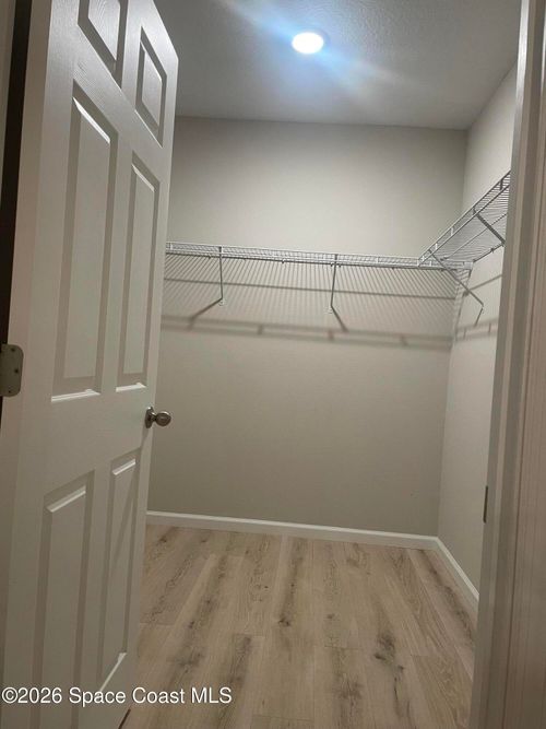 347 Moray Dr Sw, Palm Bay, FL, 32908-6423 | Card Image