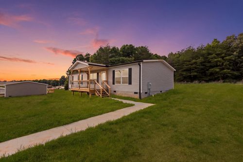 285 Athens Pike, Etowah, TN, 37331 | Card Image