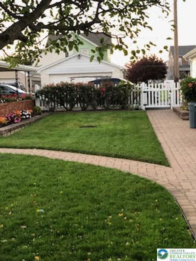 1108 Chestnut St, House other with 3 bedrooms, 3 bathrooms and null parking in Coplay PA | Image 15