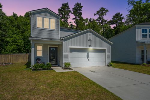 496 Minim St, Charleston, SC, 29414-8247 | Card Image
