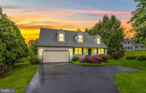 116 Whitney Dr, Avondale, PA, 19311-9600 | Card Image