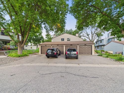 6359 Saint Johns Dr, Eden Prairie, MN, 55346-1734 | Card Image