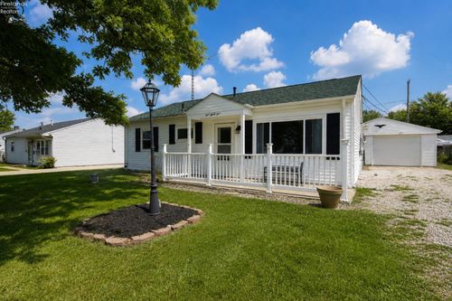435 N Brush St, Fremont, OH, 43420-1455 | Card Image