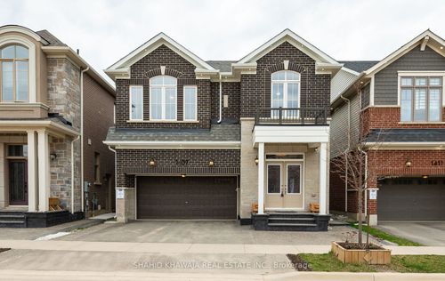 1407 Buckthorn Gdns, Milton, ON, L9E1P9 | Card Image