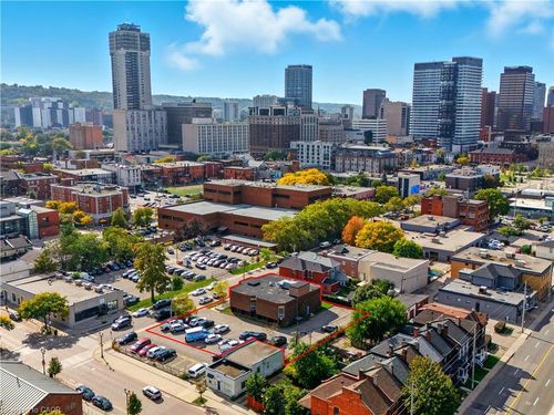 177 Rebecca St, Hamilton, ON, L8R1B9 | Card Image