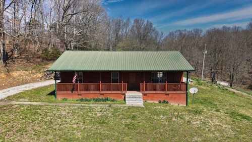 2300 Bear Creek Rd, Vanleer, TN, 37181-5064 | Card Image
