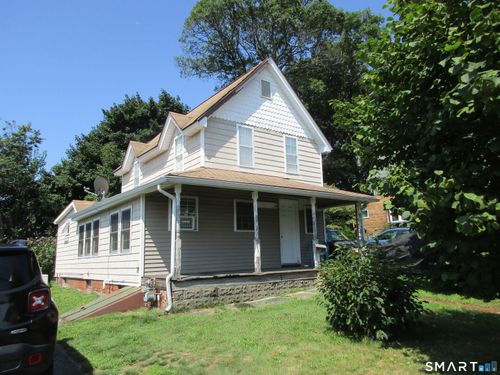 24 Monroe St, Milford, CT, 06460-5709 | Card Image
