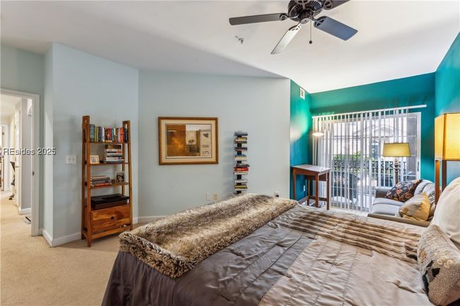 APT-1922 - 4 Indigo Run Dr, Condo with 3 bedrooms, 2 bathrooms and null parking in Hilton Head Island SC | Image 38