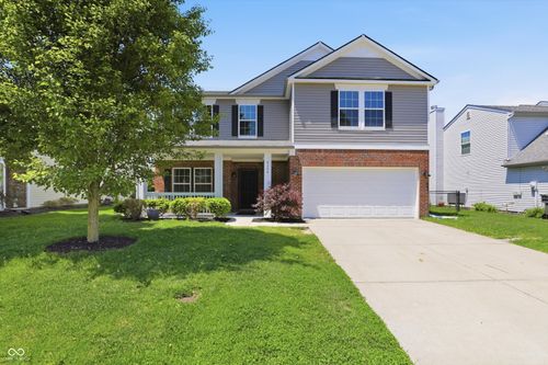 8324 Fieldfare Way, Indianapolis, IN, 46237-8687 | Card Image