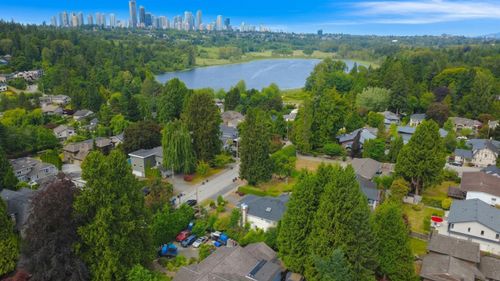 5512 Buckingham Ave, Burnaby, BC, V5E2A1 | Card Image