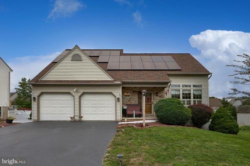 425 Apple Tree Ln, MOUNT WOLF, PA, 17347-9005 | Card Image