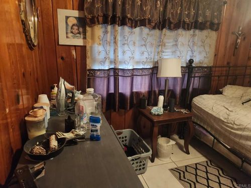 520 W California Ne, Vista, CA, 92083 | Card Image