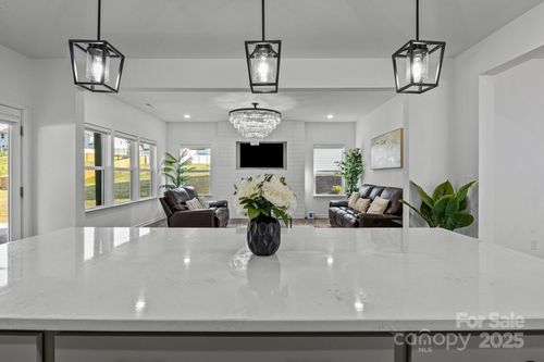 3127 Pinehills Way, Mount Holly, NC, 28120-0375 | Card Image