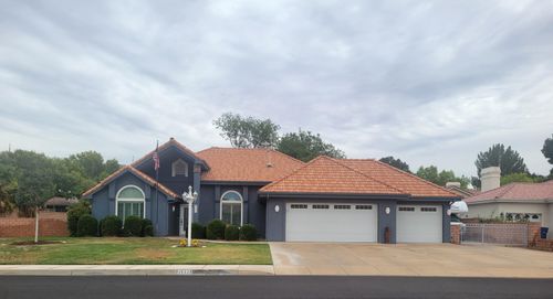 2823 Calle Las Casitas, St George, UT, 84790-7971 | Card Image