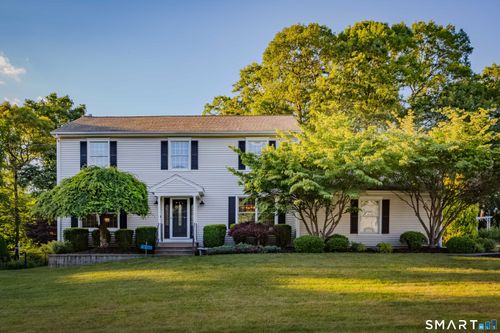 30 Crested Ridge Ct, Stratford, CT, 06614-1079 | Card Image