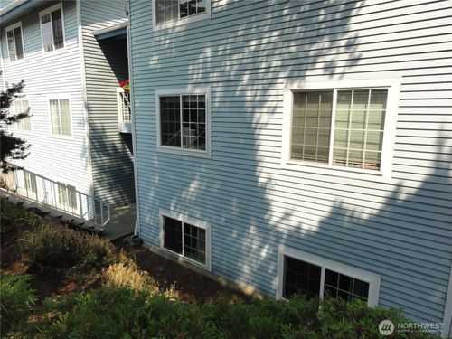 b8-3810 S 158th St, Tukwila, WA, 98188-2670 | Card Image