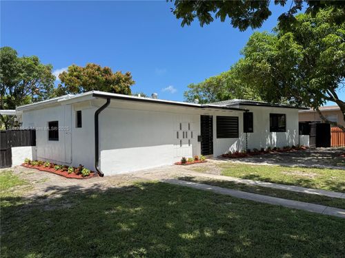 12905 N Miami Ave, North Miami, FL, 33168-4638 | Card Image