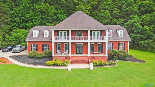 758 County Road 555, Valley Head, AL, 35989-5161 | Card Image