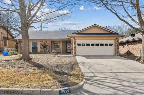 8521 Whitney Dr, Fort Worth, TX, 76108-2734 | Card Image
