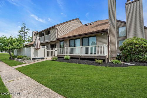 7-18 Cotswold Cir, Ocean, NJ, 07712-2644 | Card Image