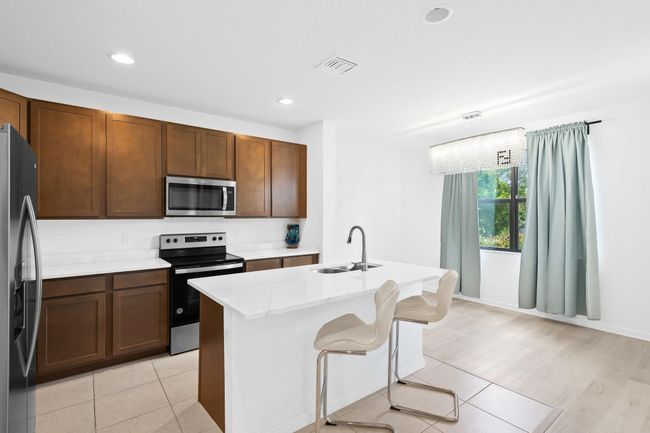 193 Nw 36 Th Ave, House other with 3 bedrooms, 3 bathrooms and null parking in Pompano Beach FL | Image 9