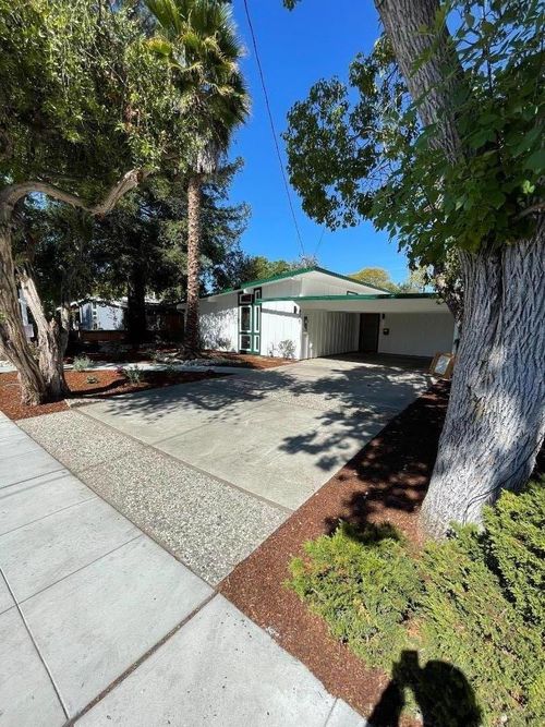 4225 Park Blvd, Palo Alto, CA, 94306-4144 | Card Image