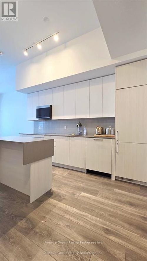 422-2489 Taunton Rd, Oakville, ON, L6H3R9 | Card Image