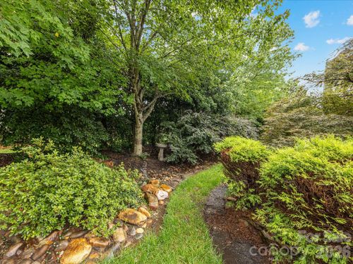 877 Platinum Dr, Fort Mill, SC, 29708-8933 | Card Image