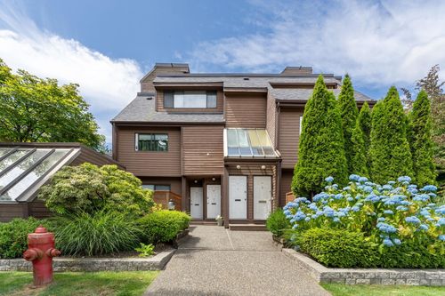 3349 Mountain Highway, North Vancouver, BC, V7K2H4 | Card Image